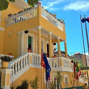 15 - Center 4* Tirana